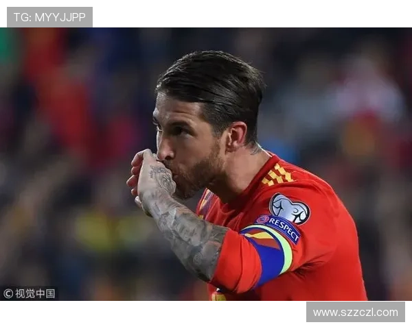 拉莫斯鼓励迪亚斯勇罚点球失手